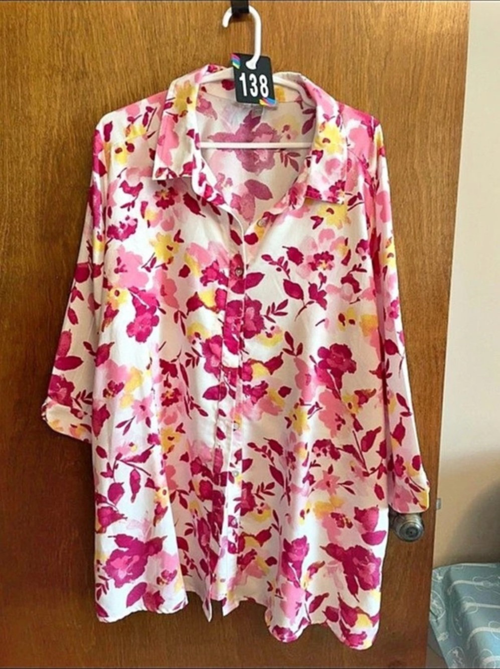 Free People Floral Blouse in Pink & White Size Medium Like New